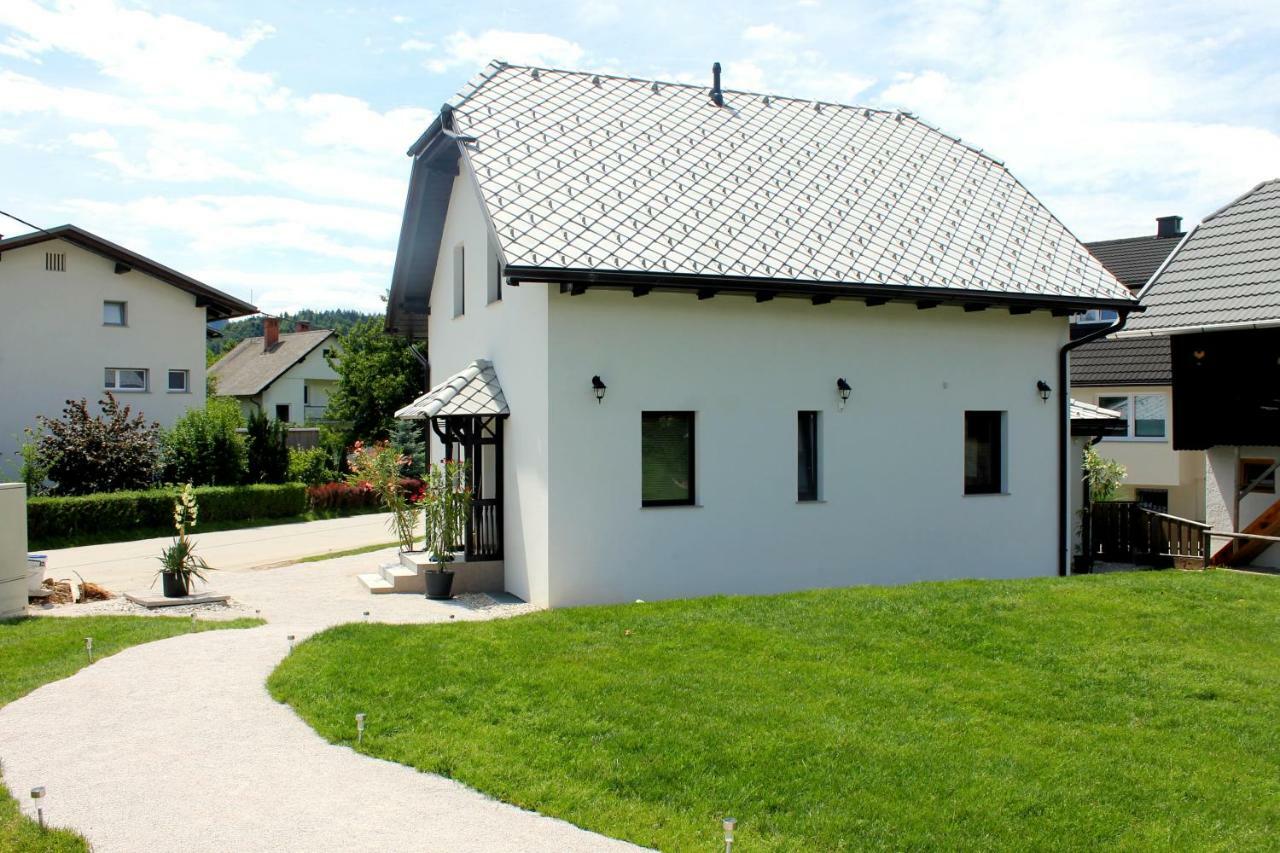 The Jungle Apartments And Rooms Bled Exterior photo